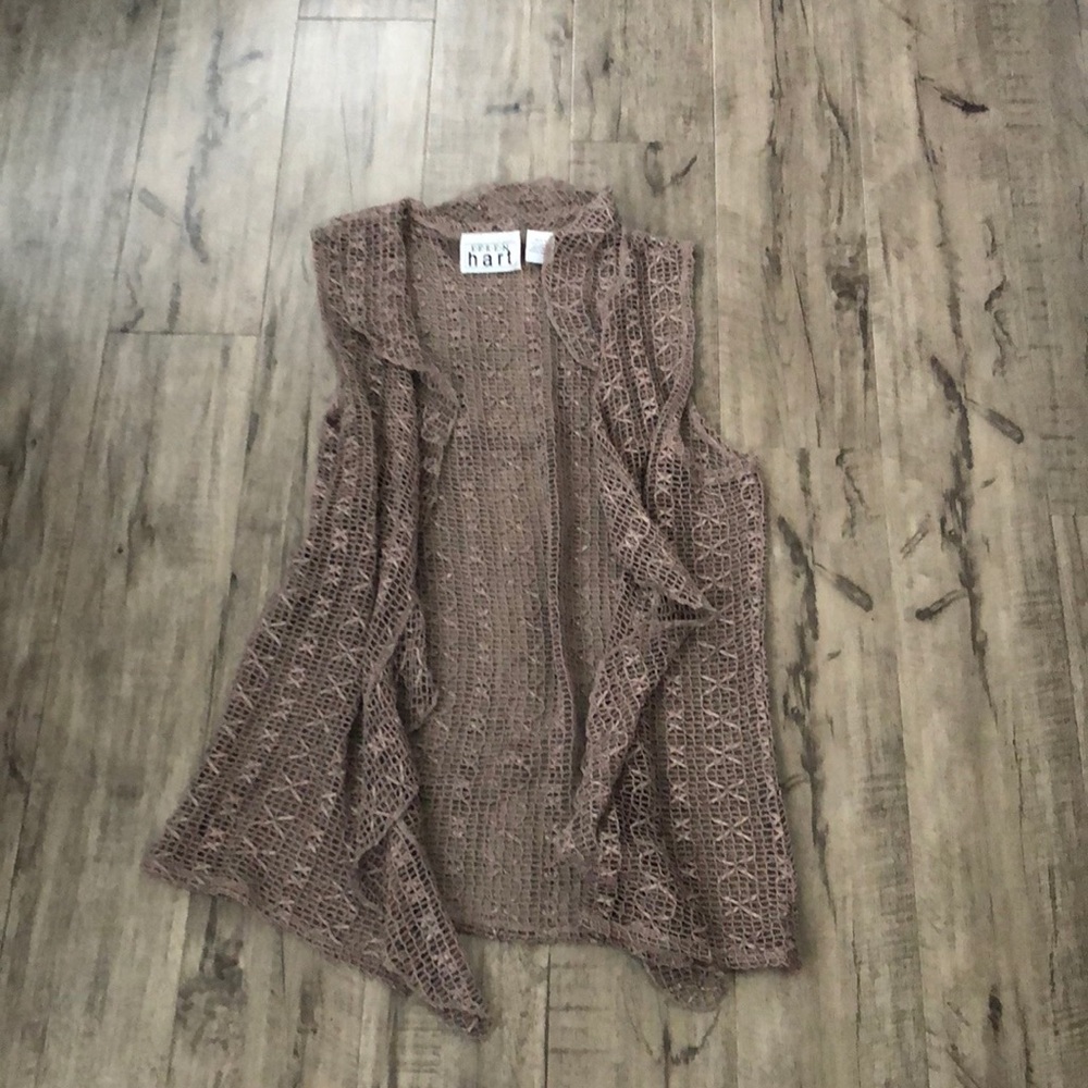 Sleeveless Cardigan